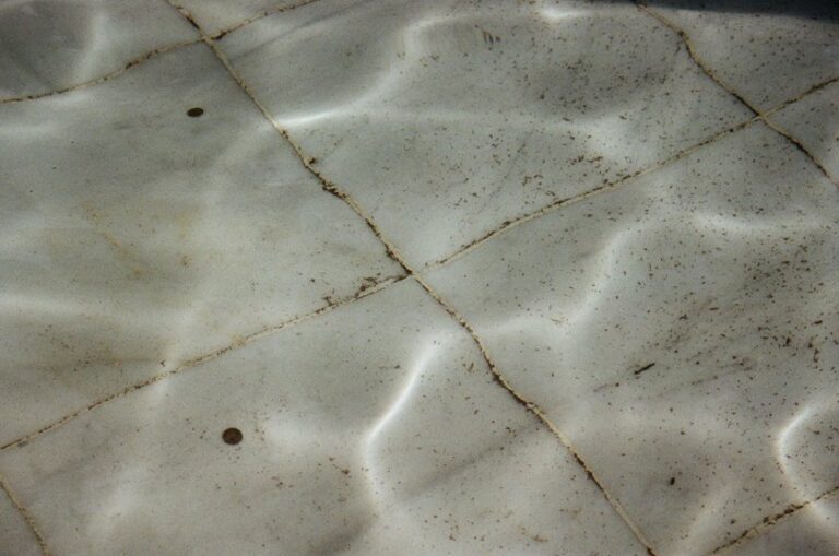 baking soda tile cleaner