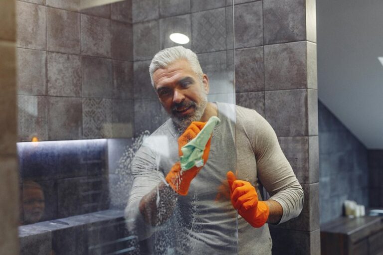 bathroom tile cleaner methods