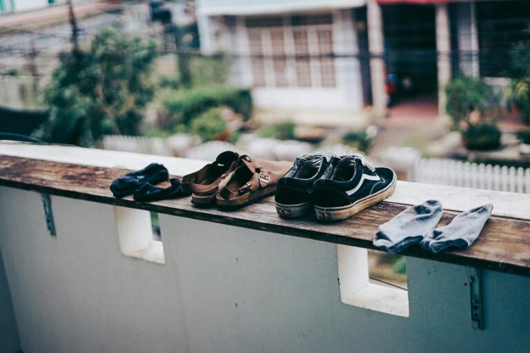 dry wet running shoes