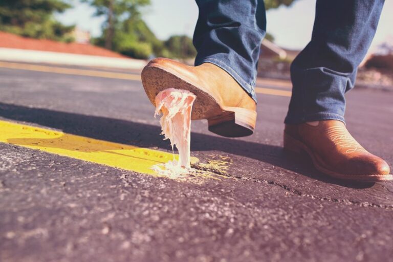 remove gum from shoe
