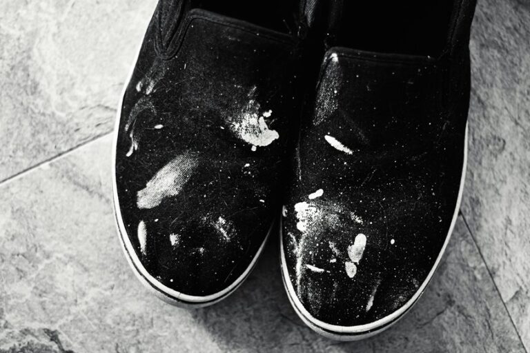 remove scuff marks from white shoes