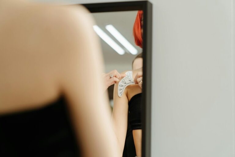 remove sticker residue from mirror