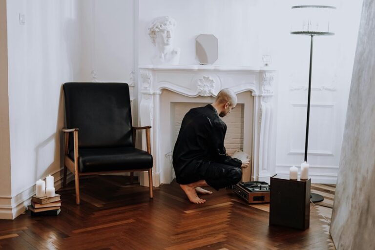 safe vinyl furniture cleaning